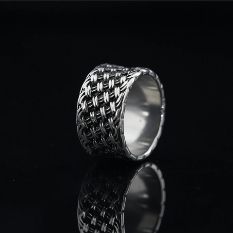 Anello Intrecciato Ossidato Vintage Acciaio al Titanio Acciaio Inossidabile Hip Hop Punk Fascia a Spina di Pesce Retro Gioielli
