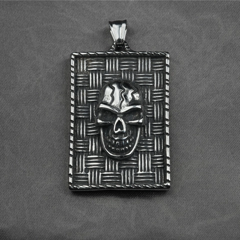 Vintage Punk Titanium Steel Skull Pendant Necklace For Men Women Gothic Hip Hop Woven Shield Rectangular Jewelry Gift