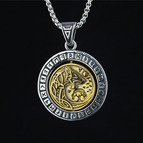 Vintage Viking Wolf Head Round Pendant Necklace For Men Stainless Steel Two Tone Rune Relief Nordic Mythology Jewelry Accessory