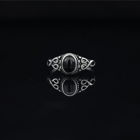 Vintage Titanium Steel Ring Ethnic Turquoise Ruby Black Onyx Gemstone Gothic Hollow Vine Design Retro Unisex Jewelry Gift