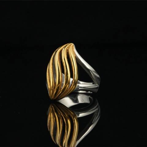 Vintage Titanium Steel Leaf Shape Wave Ring Two Tone Gold Silver Hollow Band For Men Women Punk Jewelry Accessories