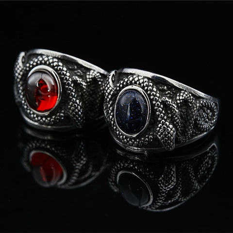 Anello in Acciaio Inossidabile Vintage da Uomo Motivo a Squame di Drago Gotico Strass Rosso Blu Gioielli Punk Biker