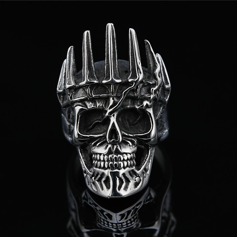 Gothic Punk Titanium Steel Skull Ring with Spiked Crown Retro Distressed Rock Hip Hop Heavy Metal Finger Ring for Men