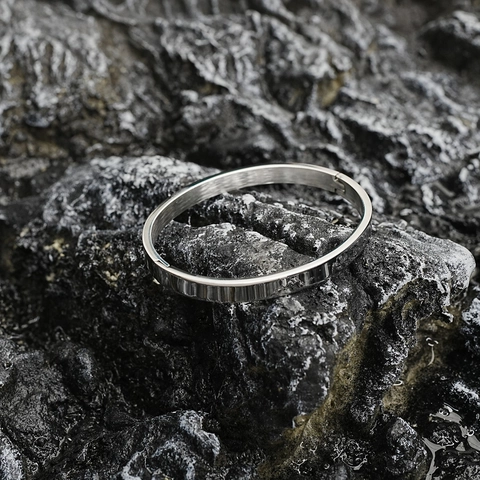 Minimalist Oval Titanium Stainless Steel Bangle For Women Men Mirror Polished Brushed Plain Circle Bracelet Jewelry Gift