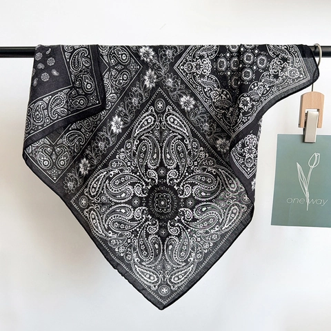 Vintage Paisley Printed Square Scarf For Women Fashion Polyester Neck Scarf Retro Bohemian Style Floral Headband Accessory
