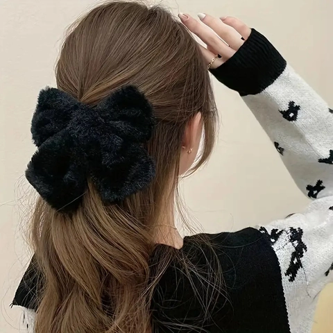 Pinza para el Pelo con Lazo de Peluche Grande Dulce Clip de Resorte de Piel Sintética Horquilla Elegante Accesorios para el Cabello Invierno Mujer