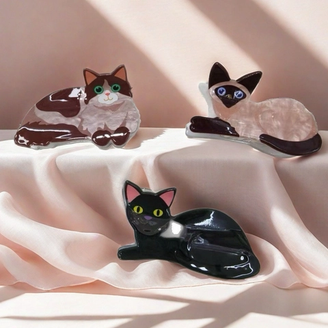 Cute Cartoon Cat Animal Shape Hair Claw Clips For Women Girls PVC Creative Shark Clip Playful Ponytail Hair Accessories