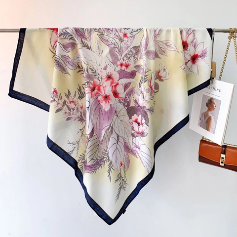 Elegante Vierkante Sjaal Met Bloemenprint Zachte Polyester Sjaal Voor Dames Lichtgewicht Mode Omslagdoek Artistiek Bloemenpatroon