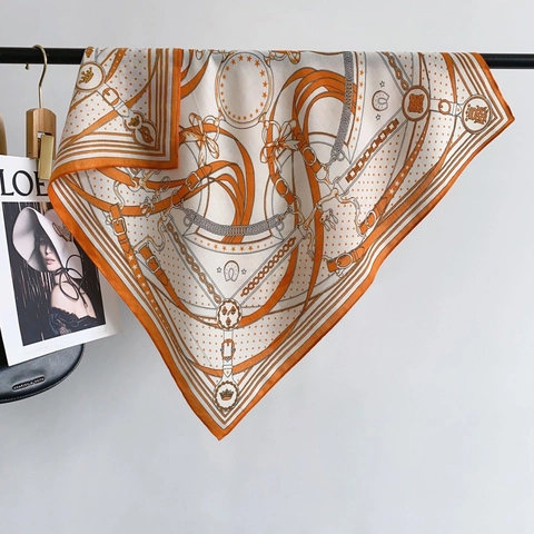 Vintage Equestrian Horsebit Chain Print Square Scarf For Women Satin Feeling Fashionable Elegant Neck Kerchief