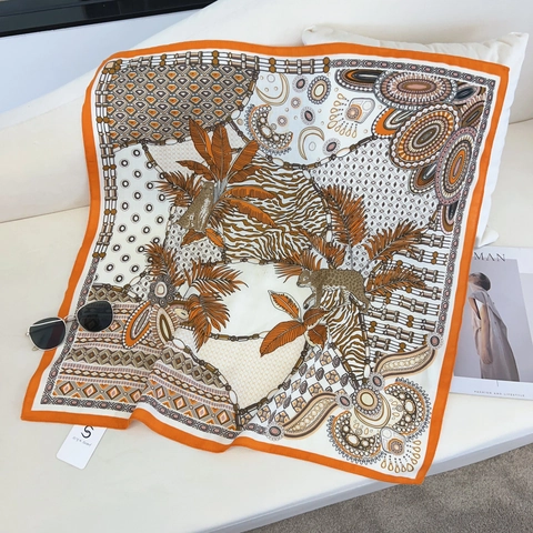 Elegant Women Polyester Square Scarf Retro Leopard Tropical Palm Print Bandana Herringbone Pattern Neck Scarf Fashion Head Wrap