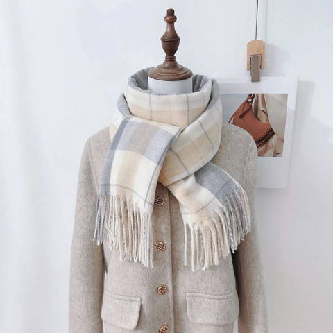 Britischer Stil Karierter Schal Kaschmir-Imitat Für Damen Verdickter Warmer Winterfransen Schal Klassisches Karomuster Wickel