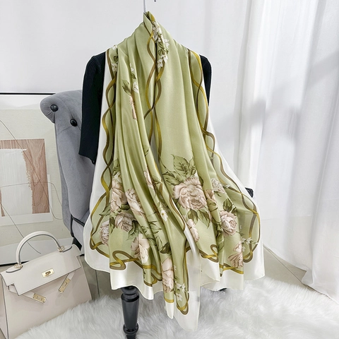 Vintage Bloemen Print Satijnen Sjaal Voor Dames Elegant Polyester Grote Omslagdoek Zijdezacht Zonnebrandcrème Sjaal Mode Accessoires