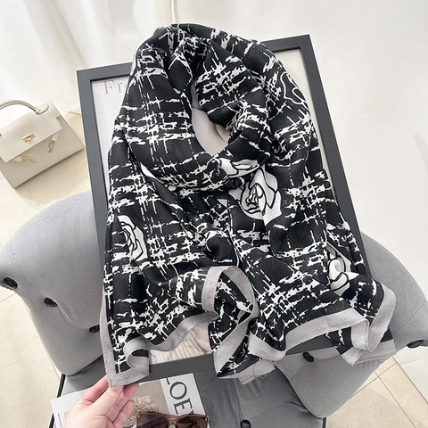 Dames Elegant Roos Print Sjaal Polyester Raster Patroon Omslagdoek Voor Herfst Winter Mode Accessoires Dagelijks Warm