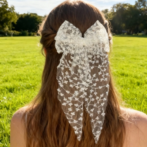 Elegante Fermaglio per Capelli con Fiocco in Pizzo e Lunghi Nastri Ricamo Floreale a Molla per Matrimonio Festa Accessori Capelli Fata