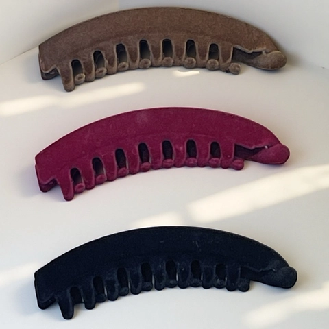 Vintage Flocked Banana Hair Clip For Women Retro Solid Color Matte Hair Accessory For High Ponytail Fixing Daily Hair Styling Tool