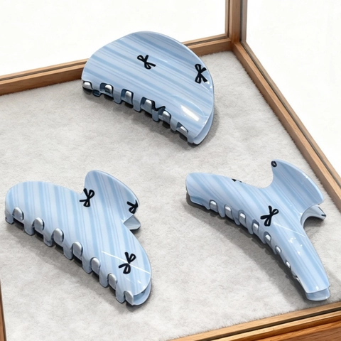 Dolci Molle per Capelli a Righe Blu Crema per Donna Eleganti Stampe con Fiocco Pince Requin Accessori per Capelli in PVC