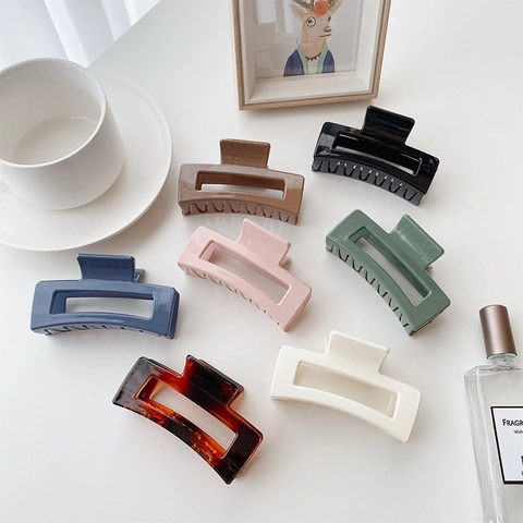 Korean Minimalist Hollow Rectangular Hair Claw Shark Clip For Women Large Glossy Plastic Hair Clamp Daily Styling Accessories