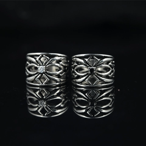 Punk Hip Hop Titanium Steel Cross Ring For Men Women Gothic Hollow Geometric Ring With Black White Rhinestone Street Jewelry