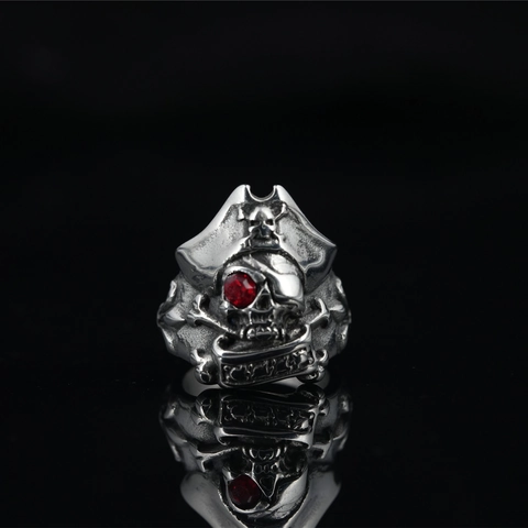 Vintage Roestvrij Stalen Piraten Schedel Ring Voor Heren Gothic Punk Rood Strass Ingelegd Antiek Zilver Mode Sieraden Ring