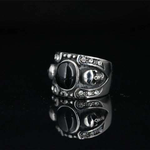 Anillo de Calavera Punk Gótico Vintage de Acero de Titanio para Hombre Acabado Plata Antigua Con Obsidiana Negra Ojo de Tigre