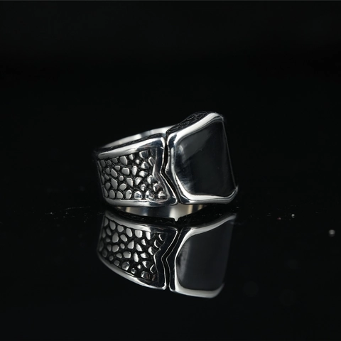 Vintage Herren Titanstahl Schild Ring Schwarz Epoxy Spiegel Poliert Industrie Punk Stil Band Ring Für Party Täglich Schmuck