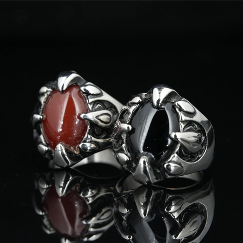 Anillo Vintage Punk Gótico Garra de Dragón Acero de Titanio Incrustado Ágata Sintética Ovalada Rock Biker Joyería Hombre