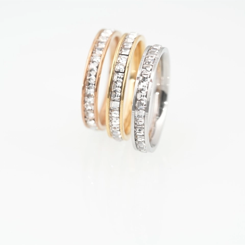 Titanium Steel Full Eternity Ring For Women Men Square Cut Rhinestone Channel Setting Band Fashion Minimalist Jewelry