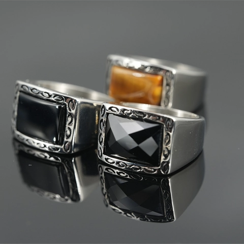 Anello Sigillo da Uomo Vintage in Acciaio Inossidabile Con Pietra Occhio di Tigre Rettangolare Strass Nero Intagliato Gioielli
