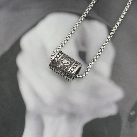 Vintage Titanium Steel Six-Character Mantra Cylindrical Pendant Necklace For Men Women Religious Buddhist Prayer Jewelry