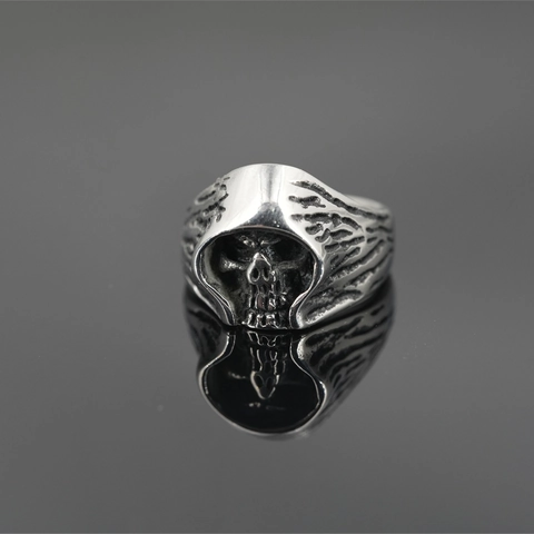 Anello Gotico con Teschio per Uomo Acciaio al Titanio Punk Tristo Mietitore con Cappuccio Argento Ossidato Gioielli Biker