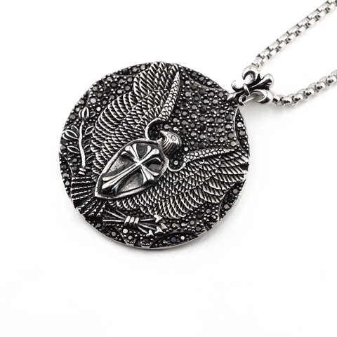 Collar con Colgante Vintage de Acero Inoxidable Redondo Águila Cruz Escudo para Hombre Hip Hop Retro con Diamantes de Imitación Negros Incrustados Joyería Regalo
