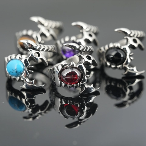 Vintage Stainless Steel Scorpion Ring For Men Gothic Punk Inlaid Oval Rhinestone Animal Statement Ring Retro Biker Jewelry Gift