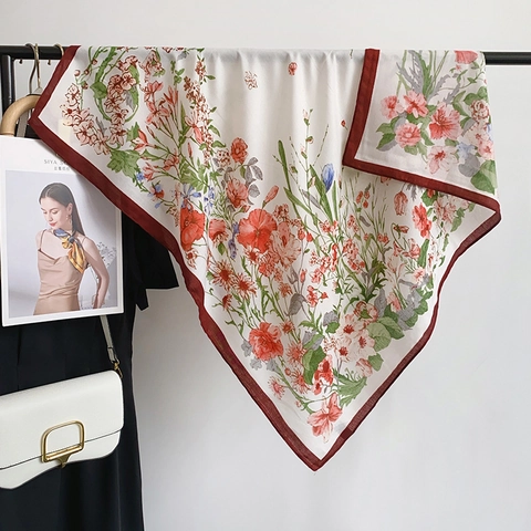 Damen Quadratischer Schal Mit Blumendruck Eleganter Polyester Satinnähnlicher Schal Retro Blumenmuster Kontrastrand Wickeltuch Für Büro Reisen