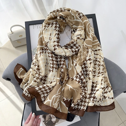 Elegante Dames Sjaal Met Hahnentritt En Bloemenprint Polyester Roos Patroon Lange Omslagdoek Voor Kantoor Reizen Casual Dagelijks