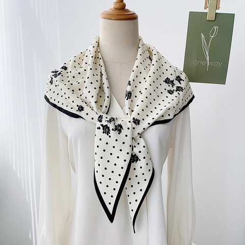 Pañuelo Triangular de Satén con Estampado Floral de Lunares Vintage Francés para Mujer Elegante Pañuelo de Cuello con Tacto de Seda