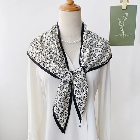 Damen Paisley Print Satin Dreieckstuch Elegant Seidengefühl Hals Kopftuch Für Täglich Pendeln Büro Mode Accessoire
