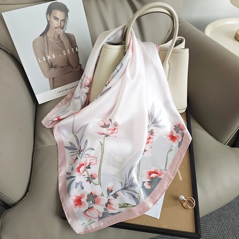 Elegant Floral Print Square Scarf Satin Feel Fashionable Commute Scarf For Women Lightweight Botanical Printed Neck Scarf
