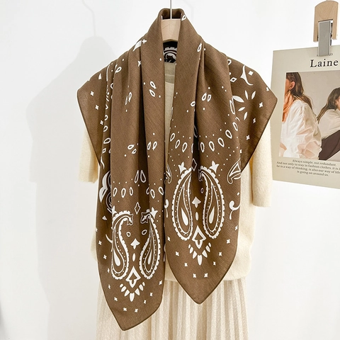 Women Elegant Vintage Paisley Herringbone Print Square Scarf Polyester Silk Like Large Bandana Head Scarf Neck Scarf Accessory
