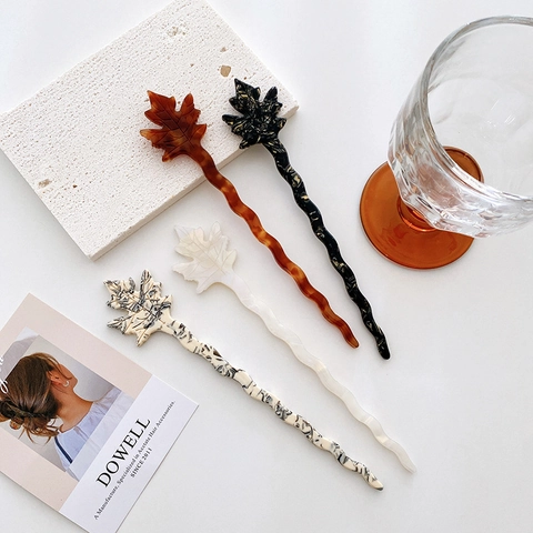 Retro Acetate Maple Leaf Hair Stick For Women Elegant Wavy Hairpin Back Of Head Chignon Fork Chic Hair Styling Accessories