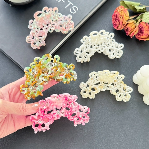 Elegante Molletta per Capelli in Acetato a Forma di Fiore con Strass Traforati Accessorio per Capelli Vintage Francese da Donna