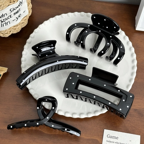 Zoete Zwart Wit Polka Dot Haarklem Voor Vrouwen Mode Veelzijdige Hars Plastic Haaienclip Grote Geometrische Haarstyling Tool Accessoires