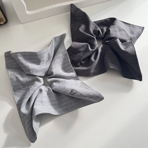 Coletero de Tela a Rayas Con Colgante de Corazón Plateado Grande Elástico Para Cola de Caballo Para Mujer Accesorios Casuales