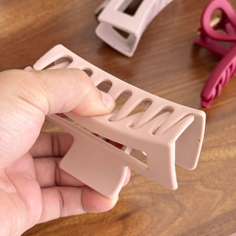 Grande Molla per Capelli in Resina Opaca per Donna Clip a Squalo Geometrica Minimalista Presa Forte Antiscivolo Accessori