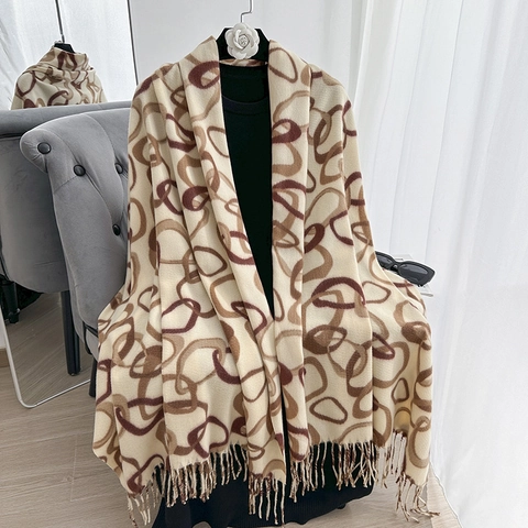 Women's Winter Elegant Geometric Interlocking Ring Printed Imitation Cashmere Warm Scarf Thick Long Shawl With Tassels