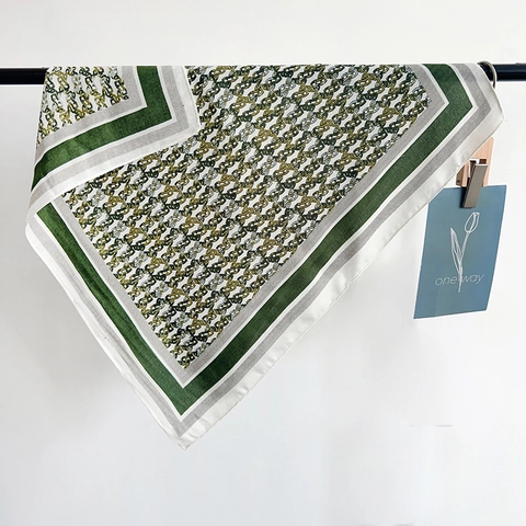 Vintage Luxe Ketting Print Vierkante Sjaal Voor Dames Satijn-look Polyester Geometrische Halsdoek Mode Sjaal