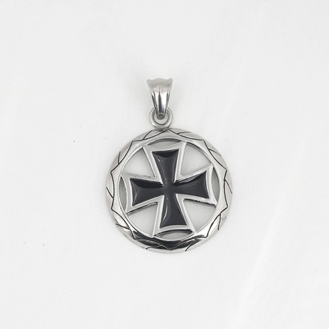 Titaniumstalen Ronde IJzeren Kruis Hanger Ketting Voor Heren Dames Punk Retro Hip Hop Street Emaille Druppellijm Sieraden Accessoires