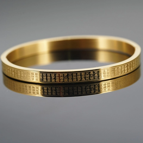 Vintage Gold Plated Stainless Steel Heart Sutra Bangle For Women Buddhist Religious Laser Engraved Scripture Jewelry Gift Wide Bracelet