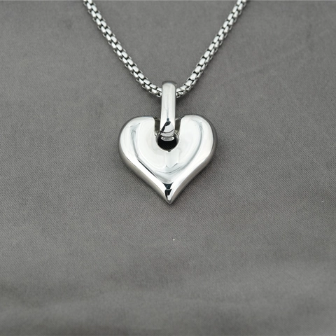 Collar con Colgante de Corazón Superficie de Espejo Altamente Pulido para Hombres Mujeres Unisex Acero de Titanio Colgante Minimalista Regalo
