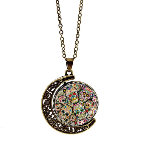 Collana Con Ciondolo a Forma di Luna Crescente Ruotante Teschio di Zucchero per Uomo Donna Gioielli Halloween Lega Vetro