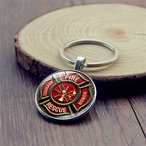 Portachiavi Vigili del Fuoco in Lega di Zinco Vetro con Simbolo Croce di Malta per Moglie e Madre di Vigile del Fuoco Regali Commemorativi